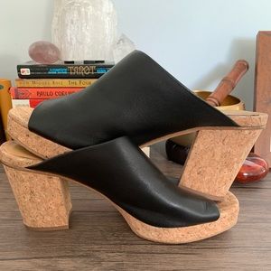 Womens Vince Mule Sandals